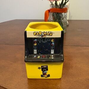Vintage Pac Man Mug- Yellow